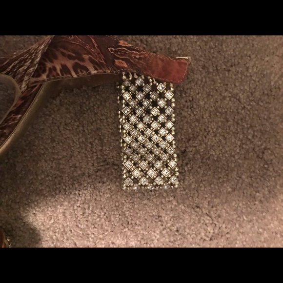 Animal print heels w/ diamond embellished straps - Picture 5 of 7